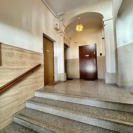 Yonekawa, Canvas Corner, Parking, 250 M Plaza Apartamento Sopot