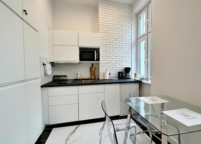 Apartment Yonekawa, Canvas Corner, Parking, 250 M Plaza